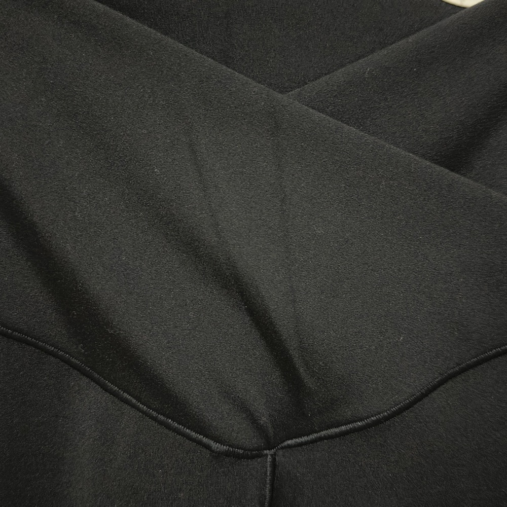 313 OFFLINE by Aerie | NWT $50 Black Real Me Flare Hi-Rise Leggings (Size S) - Picture 5 of 14